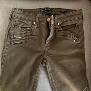 Waist 25 Length 29 army green jeans with brass double zippers